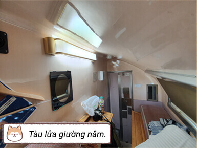 Tàu lửa giường nằm.